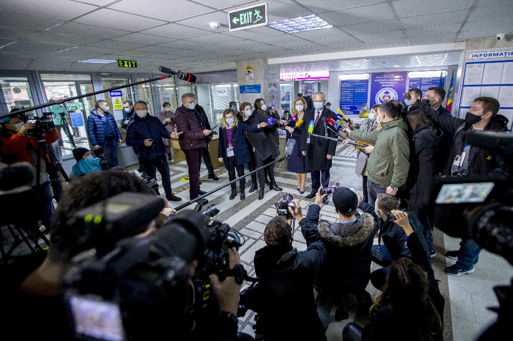 Moldova’da halk cumhurbaşkanlığı seçimleri için sandık başında