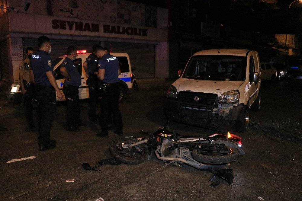 Motosikletli iki kişiden lokantaya silahlı saldırı