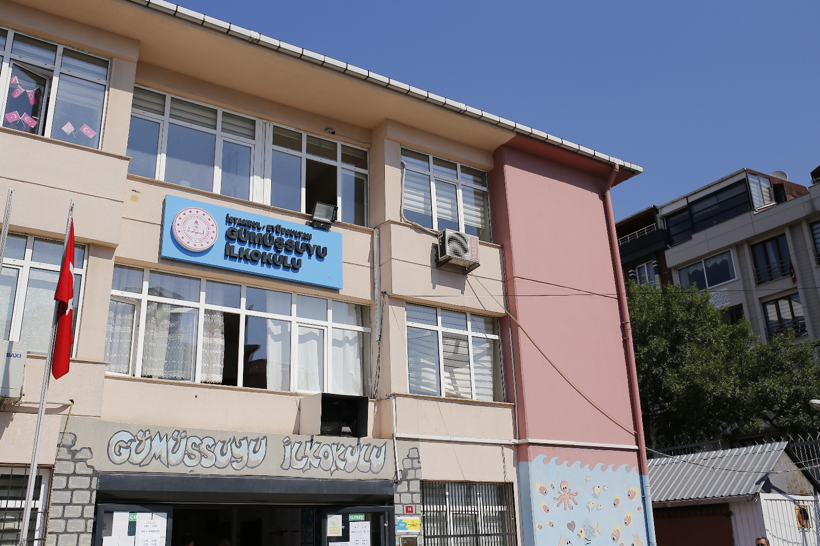 Muhtarlık seçimlerinde sandıklar kapandı, oy sayımlarına başlandı