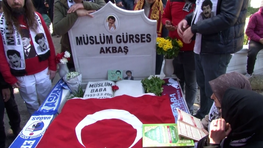 Müslüm Gürses vefatının 7. yılında mezarı başında anıldı