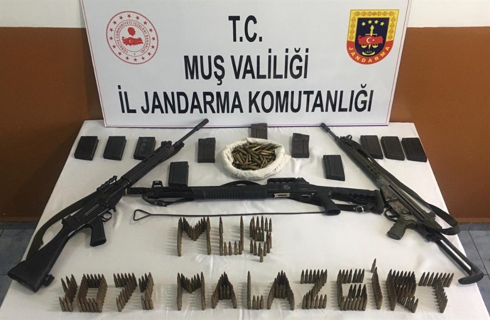 Muş’ta terör operasyonu: silah ve mühimmat ele geçirildi
