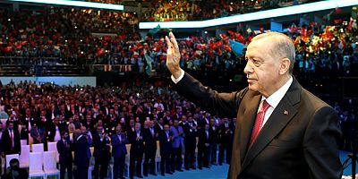Mustafa Şen, AK Parti'nin son oy oranını açıkladı