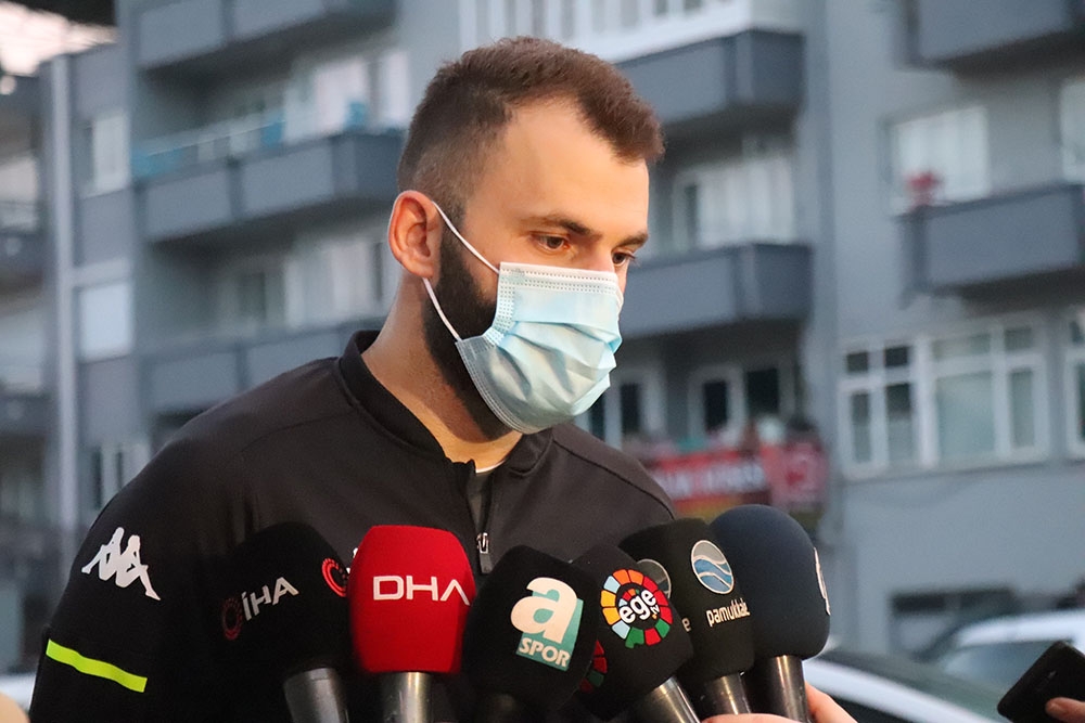 Mustafa Yumlu: “Puan tablosuna hiç bakacak yüzümüz olmuyor”