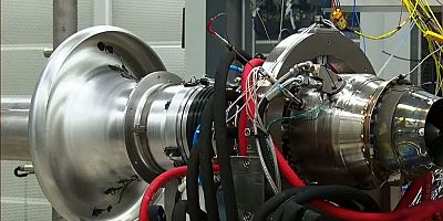 Müthiş başarı!.. Türkiye'den ses hızında milli füze motoru