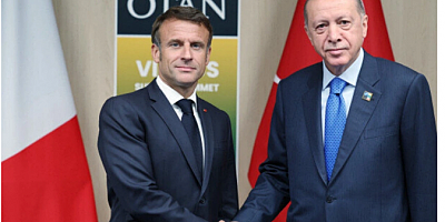 NATO'da kritik zirve: Erdoğan,  Macron ile bir araya geldi!
