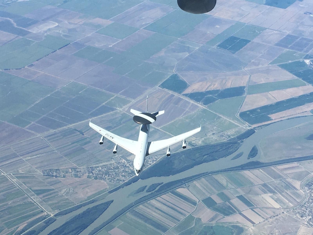 “NATO’ya ait AWACS uçağına, 23.000 feet irtifada yakıt ikmali yapıldı”