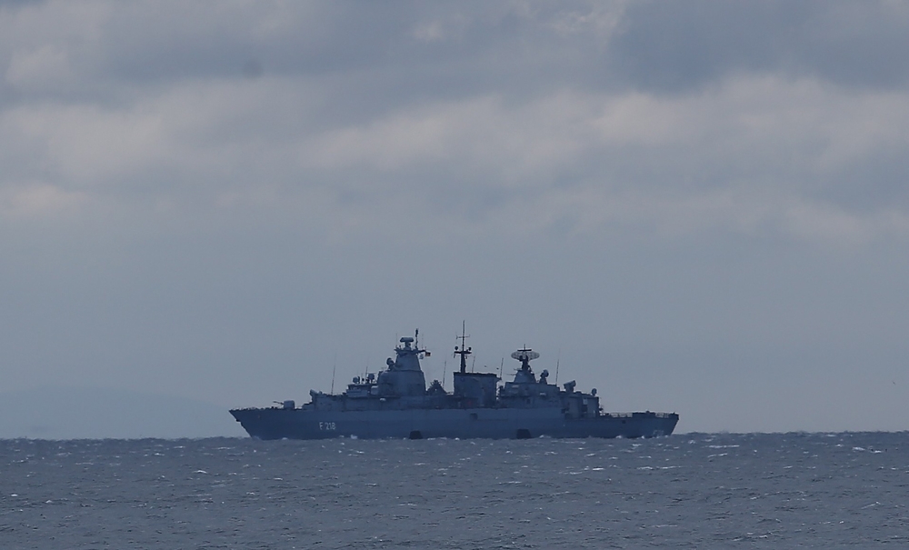 NATO’ya bağlı Alman savaş gemisi boğaz sularında