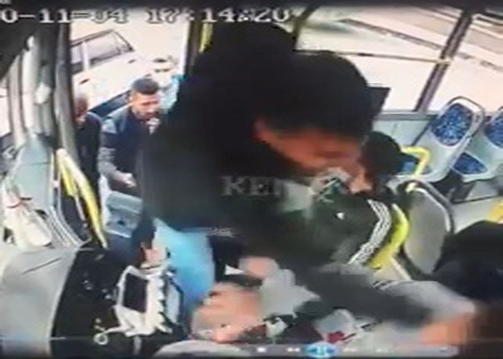“Neden yolcumu alıyorsun” dediği halk otobüsü sürücüsünü böyle darp etti