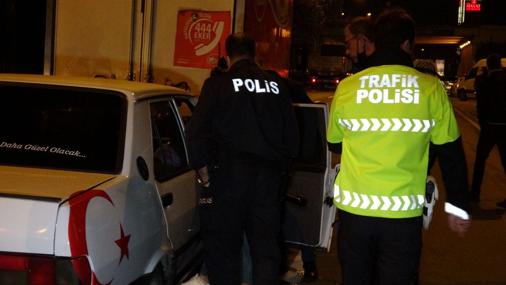 Nefes kesen kovalamaca sonucu yakalanan şüpheli adliyeye sevk edildi