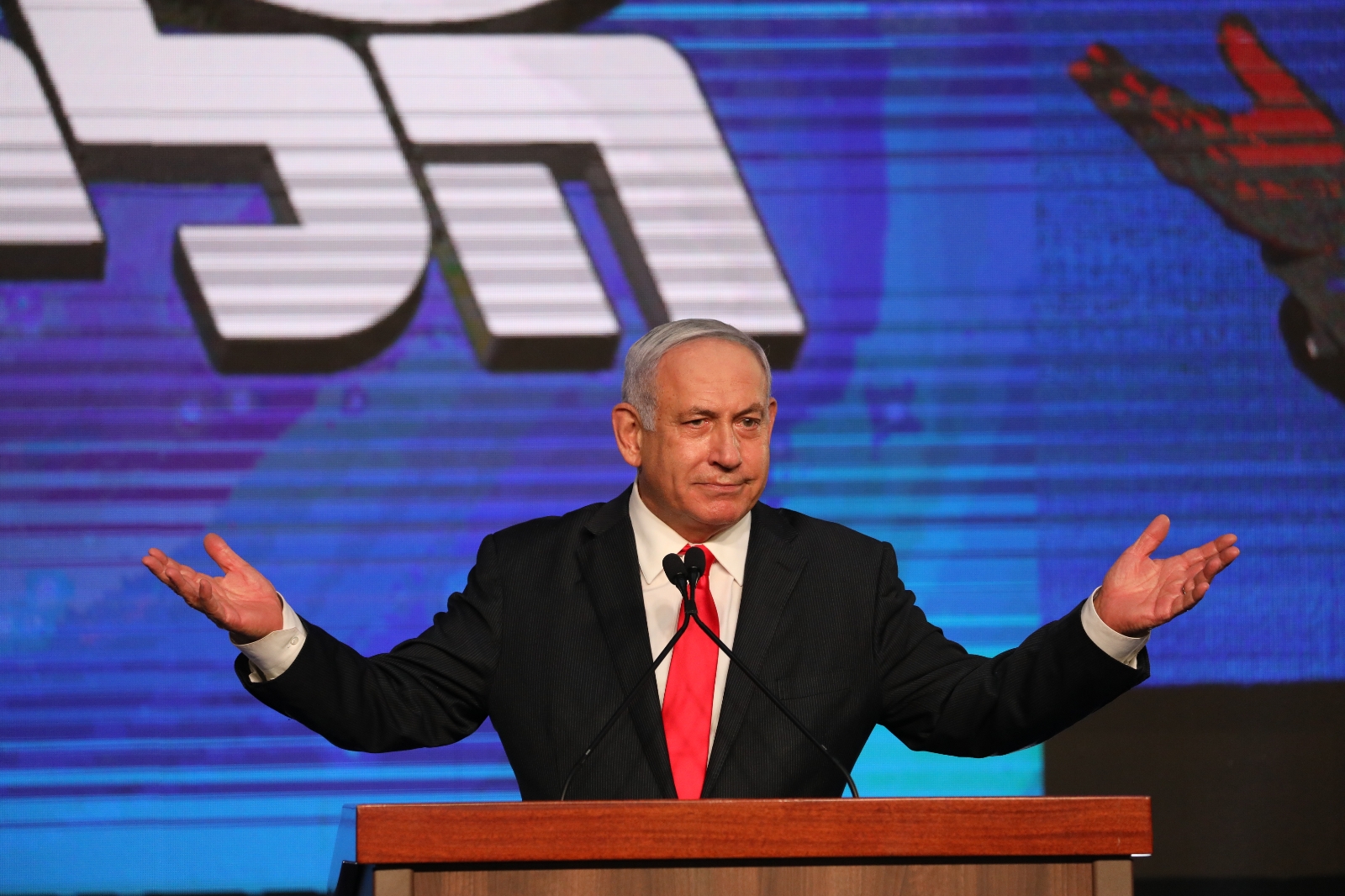 Netanyahu rakiplerini sağcı bir hükümet kurmaya çağırıyor