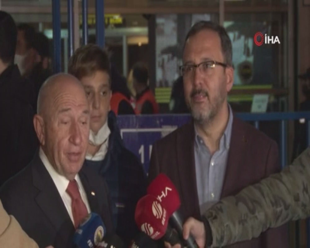 Nihat Özdemir: 