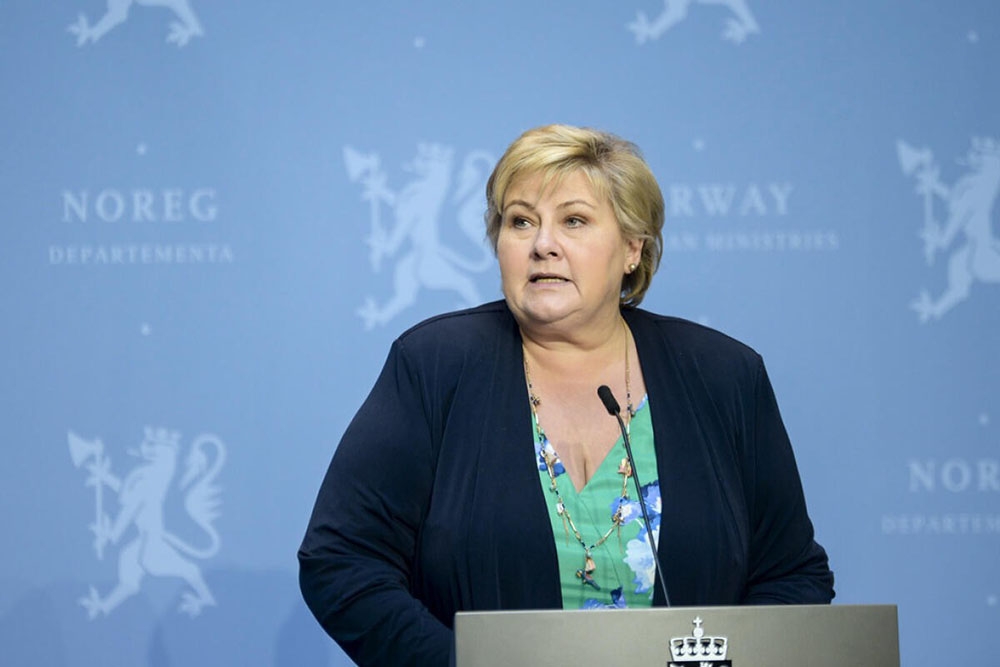 Norveç Başbakanı Solberg’e Covid-19 kısıtlamalarını ihlalden soruşturma
