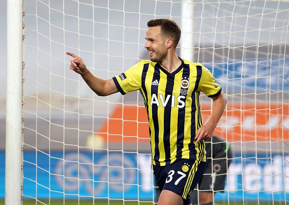 Novak ilk golünü attı