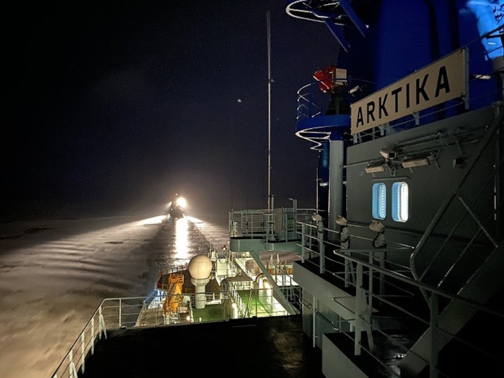 Nükleer buzkıran Arktika ilk görevini başarıyla tamamladı