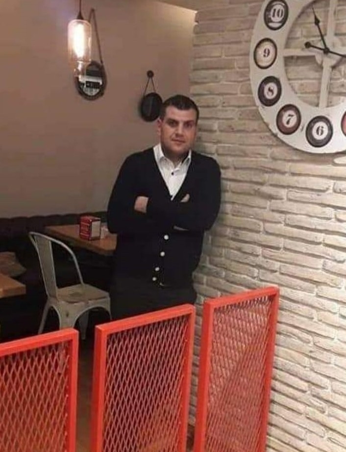 Okul bahçesinde bir kadını bıçaklayarak öldürdüğü iddiası ile aranan şahıs yakalandı