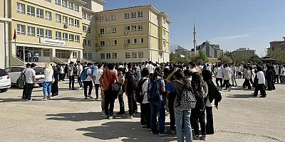 Okulların başlama ve bitiş saatlerini ilgili valilik belirleyecek