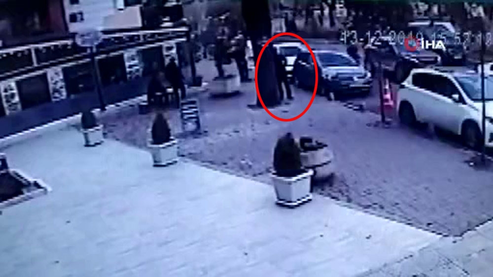 Ölüm Onu Cadde Üzerinde Yakaladı