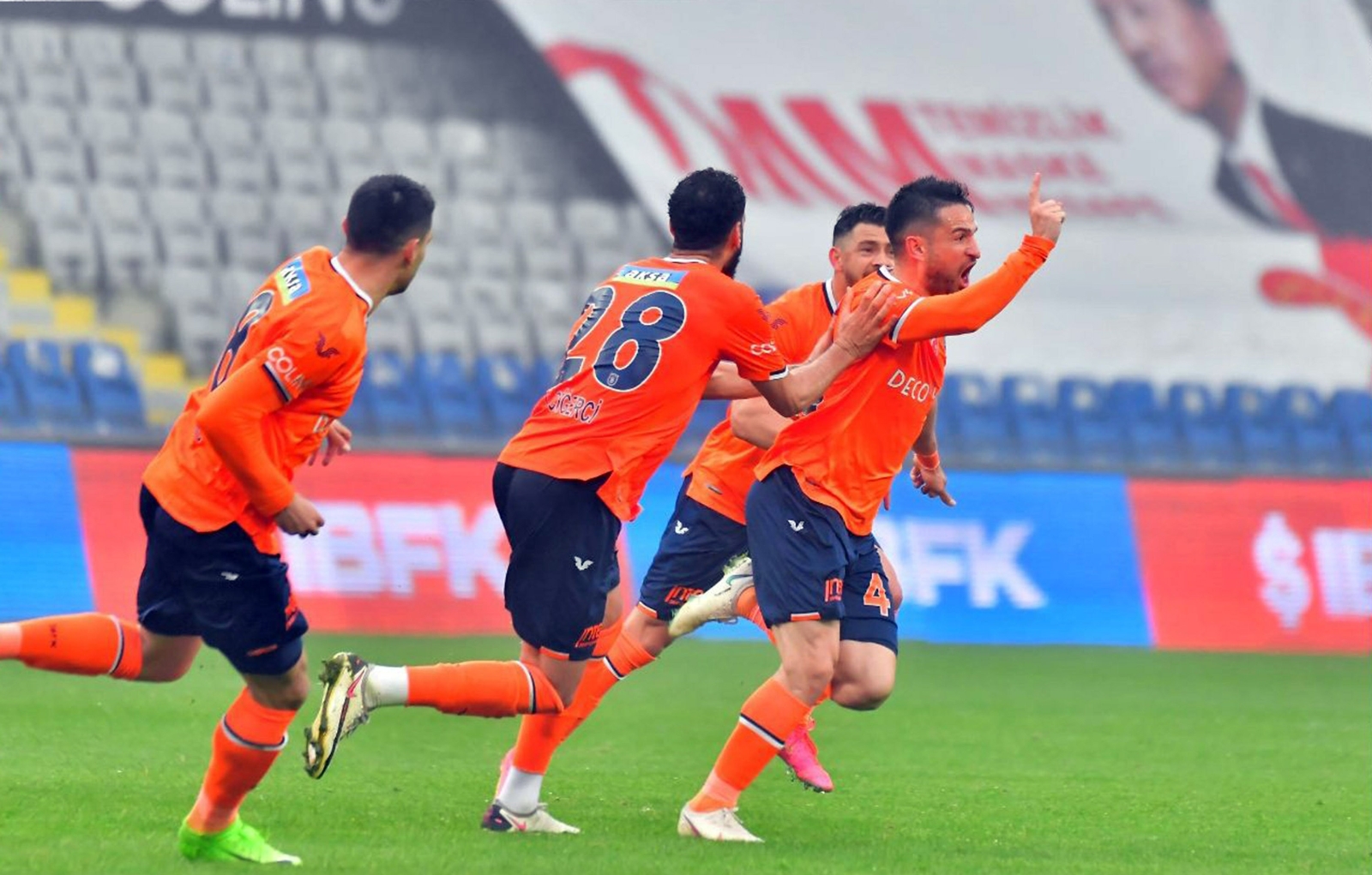 Ömer Ali Şahiner, Başakşehir’de ilk golünü attı