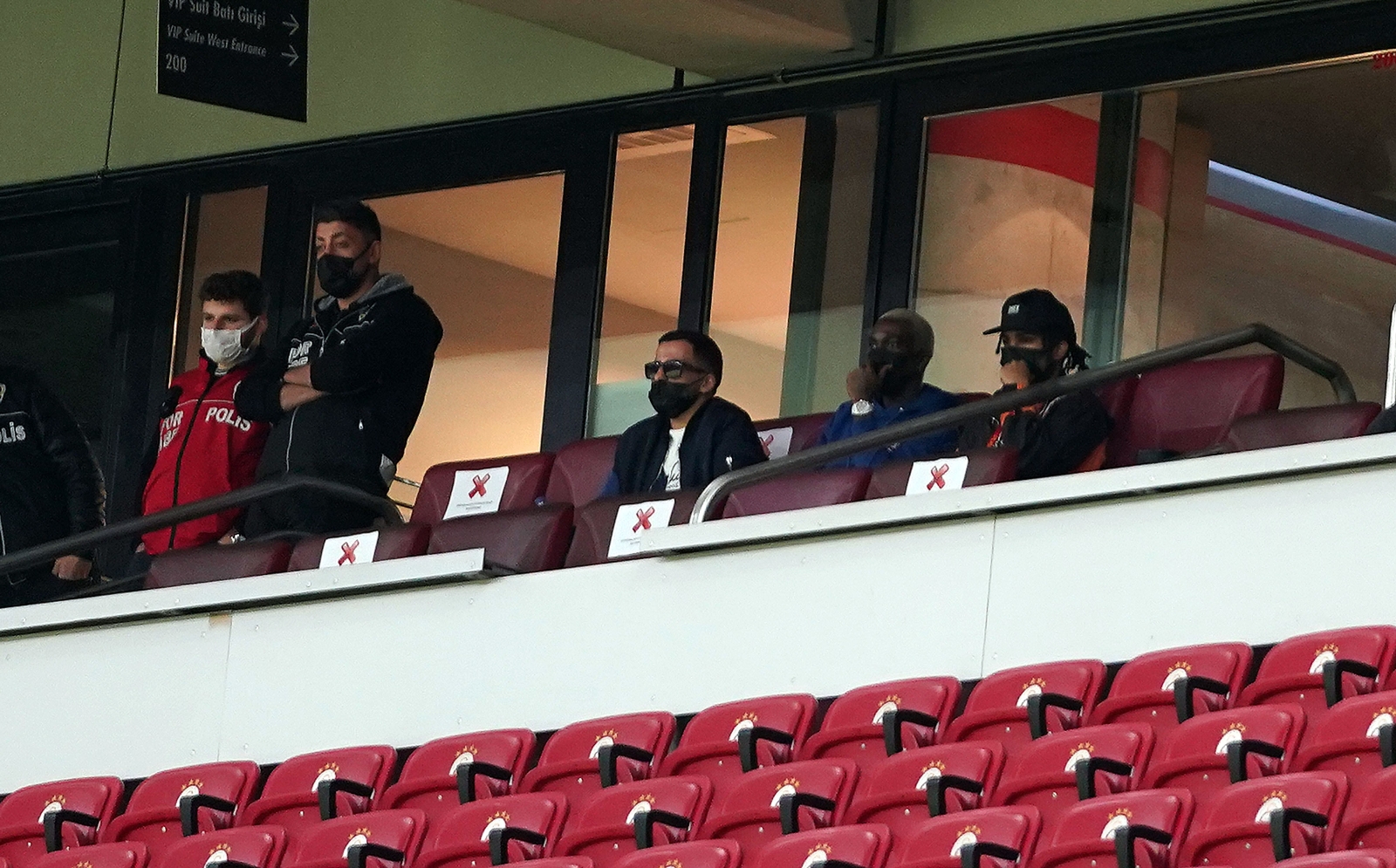 Onyekyuru, Yedlin ve Elabdellaoui, takımı yalnız bırakmadı