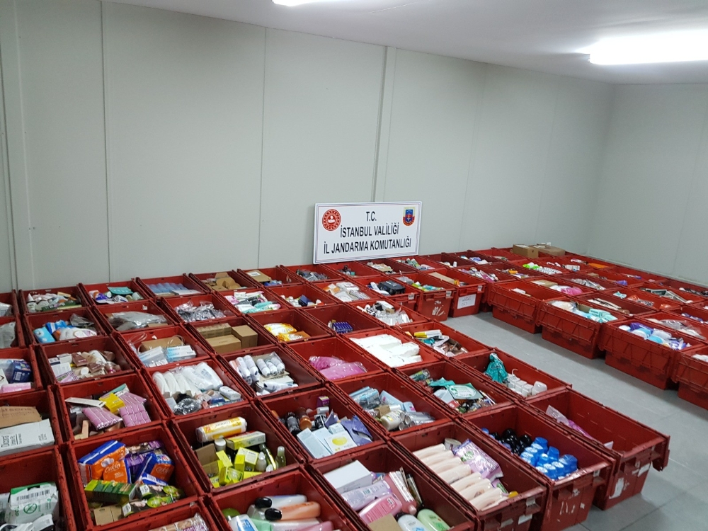 Organize hırsızlar jandarmadan kaçamadı