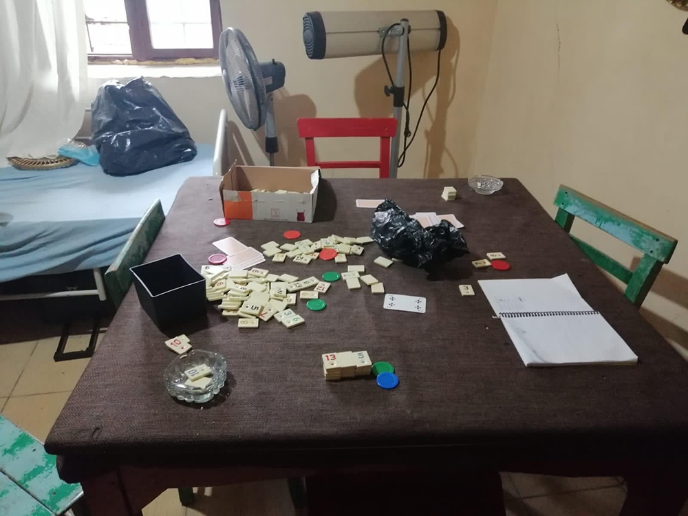 Osmaniye’de kumarhaneye çevrilen eve polis baskını