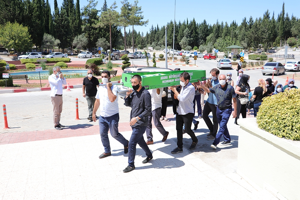 Osmanlı paşasının torunu Lyoen, Adana’da defnedildi