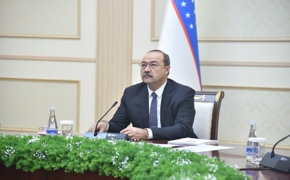 Özbekistan Başbakanı Aripov’dan ŞİÖ ülkelerine karşılıklı uçuşları yeniden başlatma çağrısı
