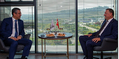 Özgür Özel tarihi bir karar olacak demişti! CHP Hatay'a yeniden Lütfü Savaş'ı aday gösterdi