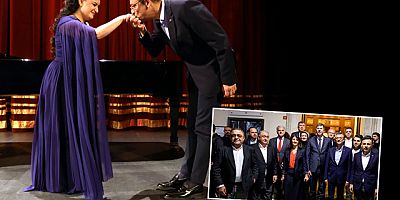 Özgür Özel Türkiye düşmanının önünde eğildi! HDP ile kol kola poz verdi