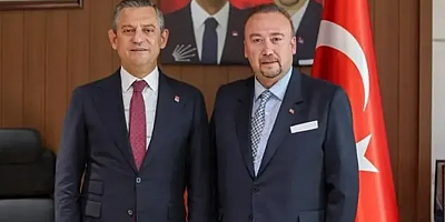 Özkan Yalım savcılığa teslim etti! İşte Özgür Özel'le rüşvet yazışması