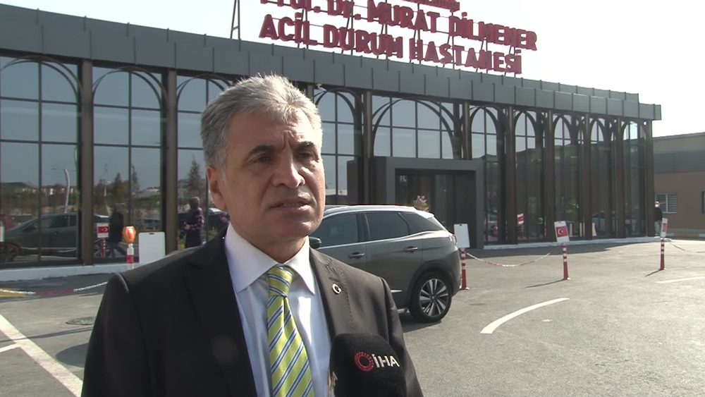 Pandemi hastanesinin başhekiminden Covid-19 test yoğunluğu açıklaması