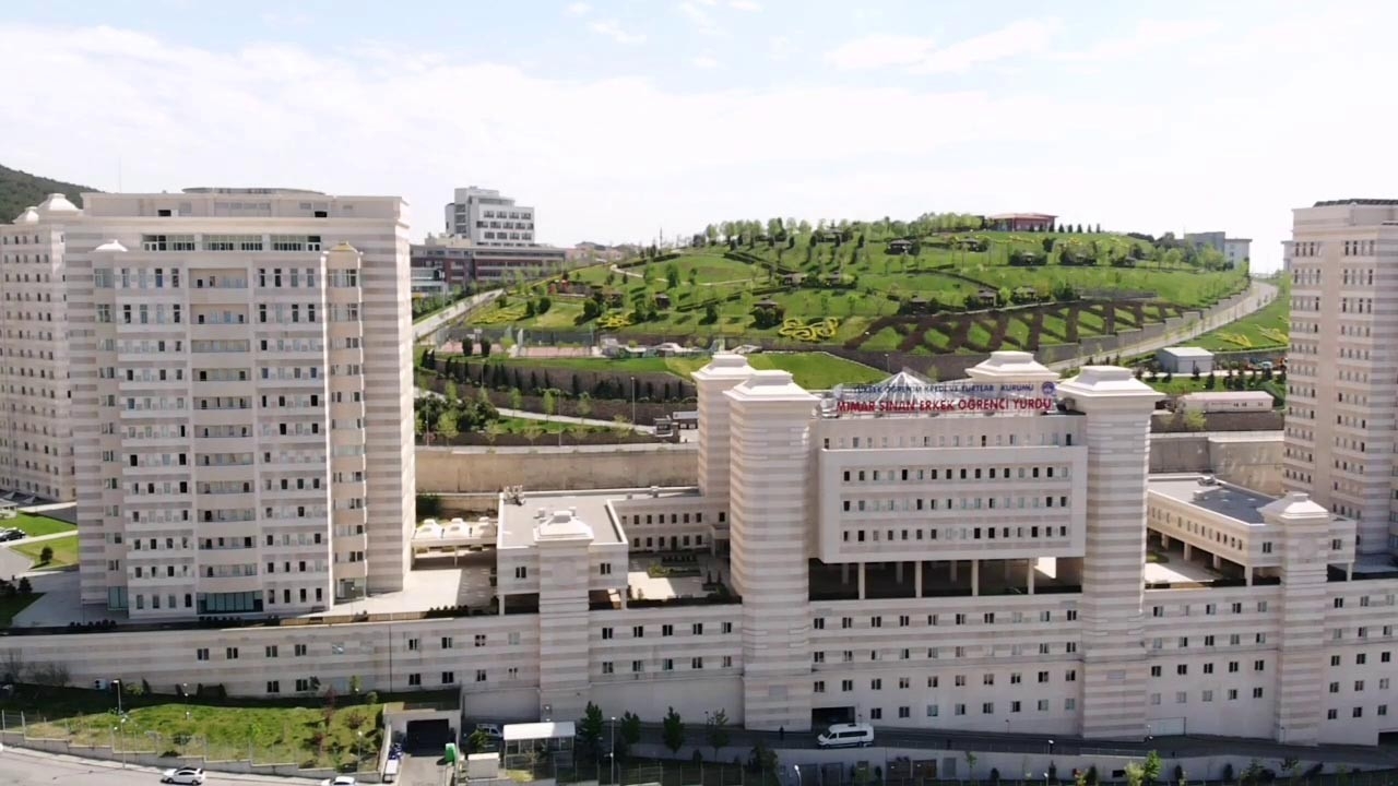 Pandemi yurdundan çarşafla sarkarak kaçmaya çalıştı, 25 metreden düşerek öldü