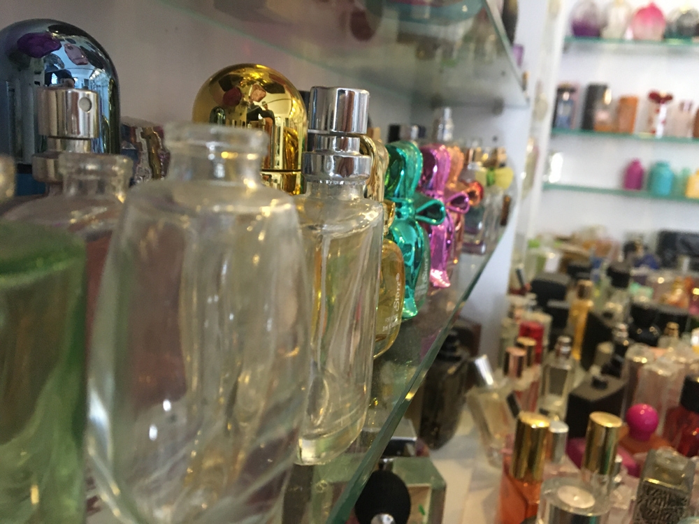 Parfümün 80 derece alkol ile dezenfektan etkisi