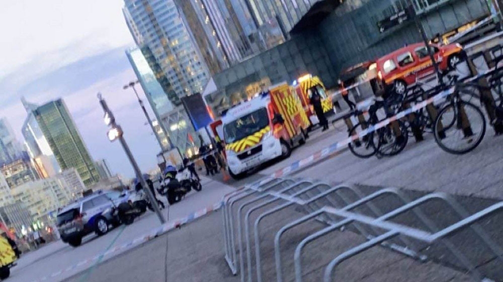 Paris’te evsiz adam çaldığı kamyonetle kalabalığa daldı: 1 ölü, 1 yaralı