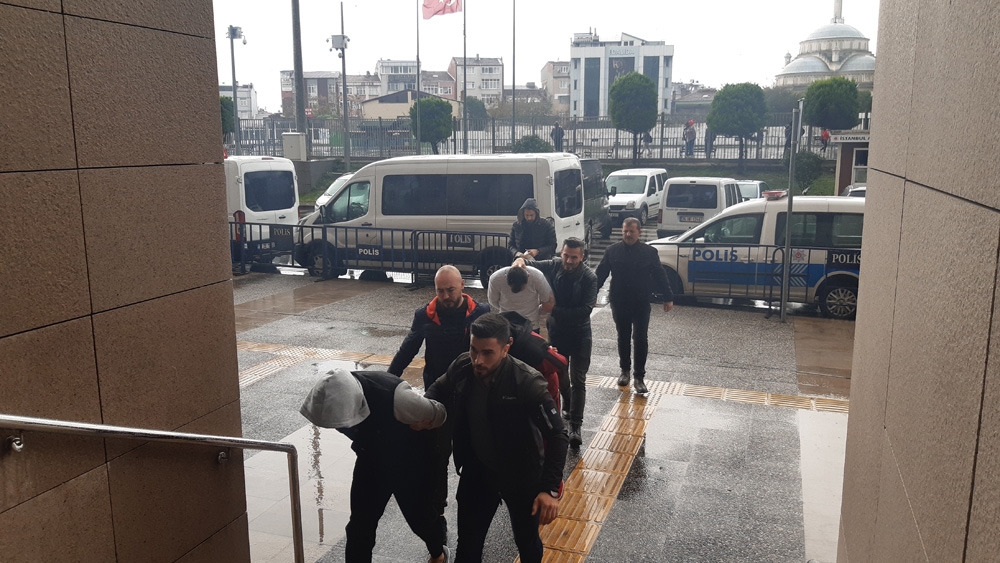 Patrik Bartholomeosun Evine Firen Şüpheliler Adliyede