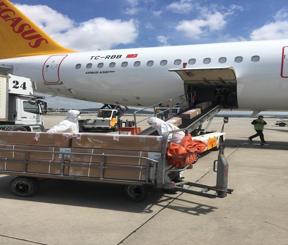 Pegasus Hava Yolları’nın kargo uçuşları başladı
