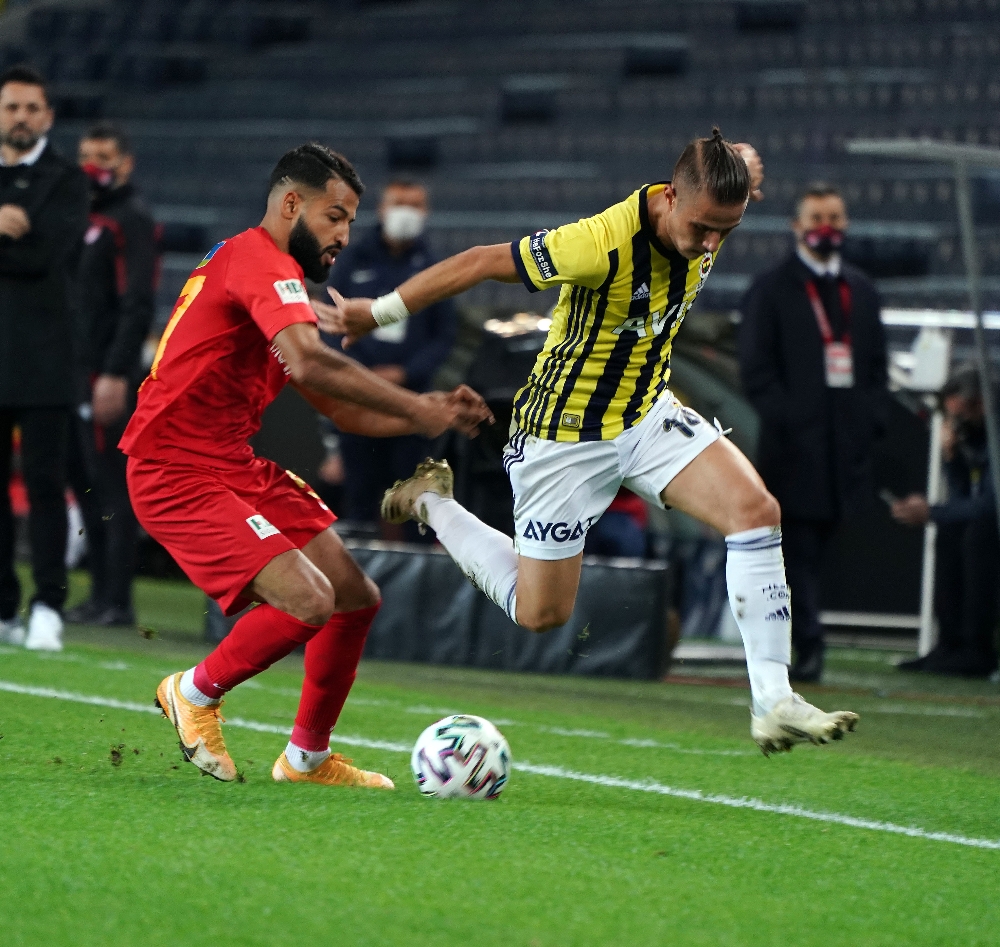 Pelkas yine tamamlayamadı