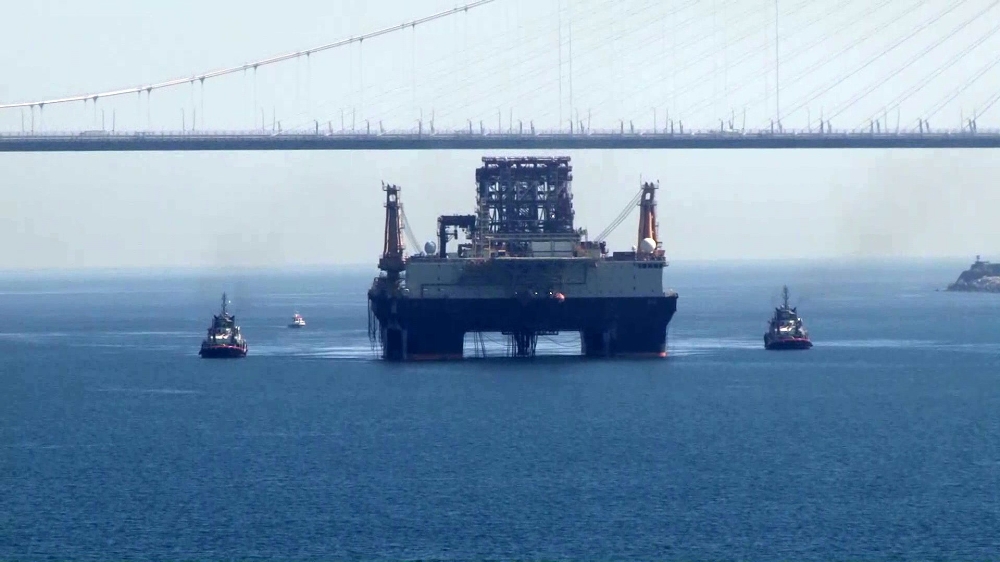 Petrol arama platformu İstanbul Boğazı’ndan geçiyor