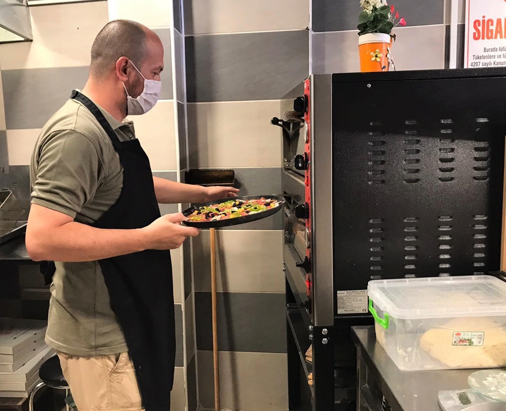 Pizza uğruna mühendisliği bıraktı