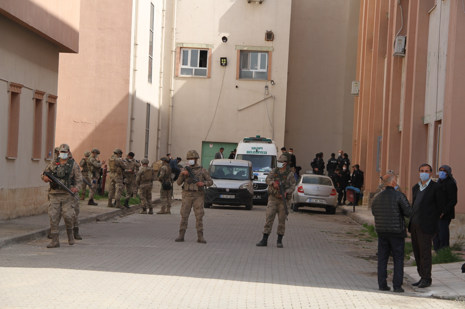 PKK’lı teröristlerin tuzakladığı patlayıcı infilak etti: Çoban hayatını kaybetti