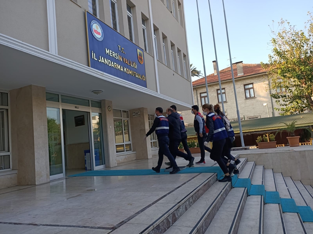 PKK/PYD’nin 2 önemli ismi Mersin’de yakalandı