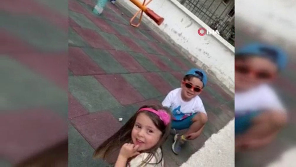 Polis ekiplerinden saklanan küçük çocuklar kameralara yakalandı