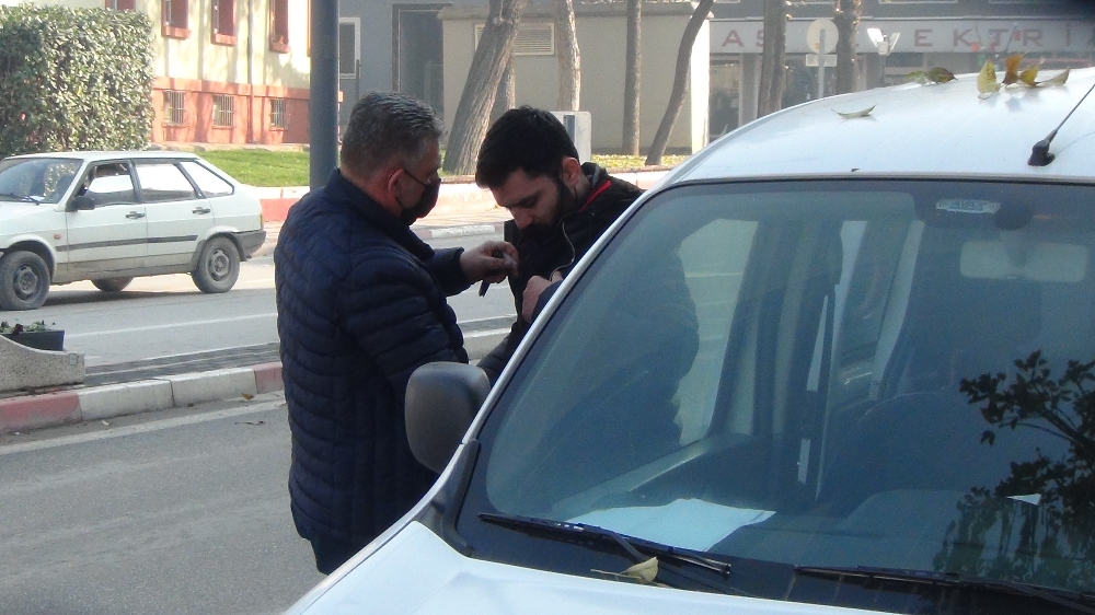 Polis hareketinden şüphelendi, oto hırsızlığından araması çıktı