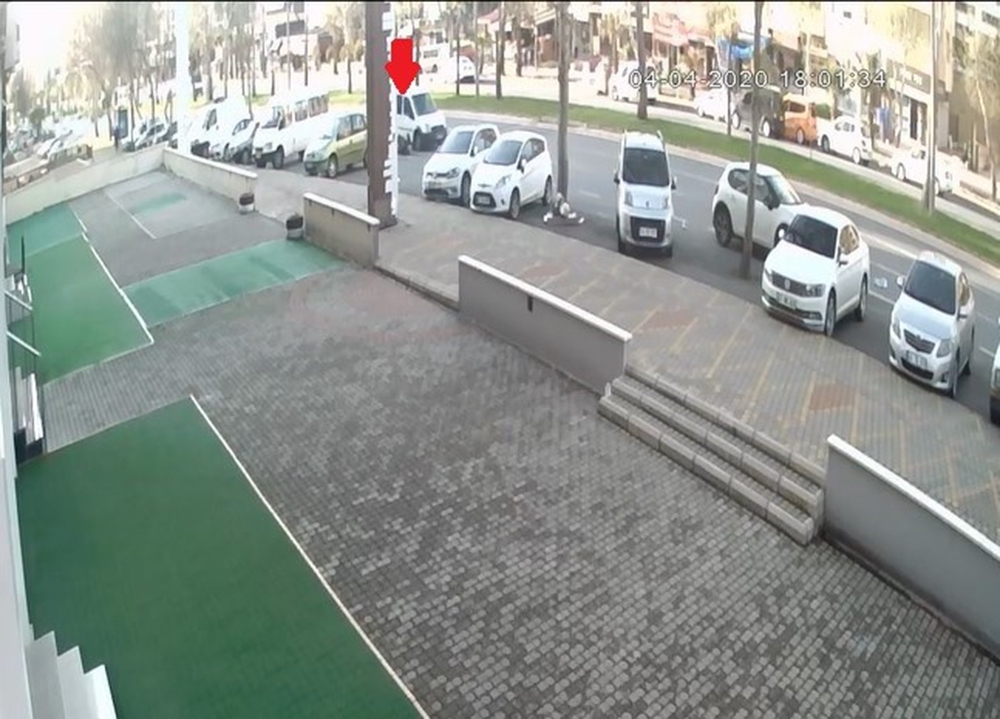 Polis memurunun hayatını kaybettiği kaza kamerada