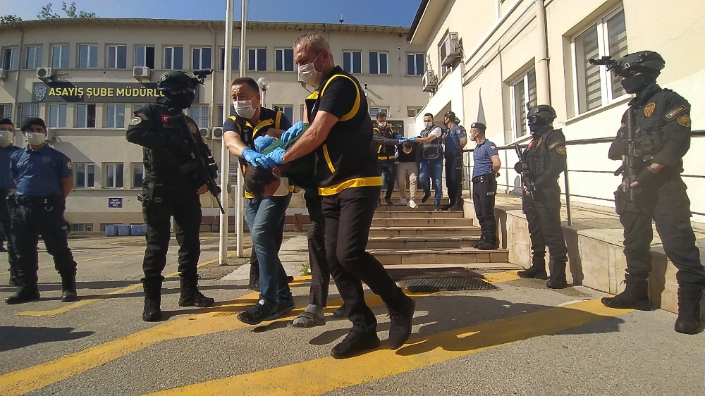 Polisi şehit edip 2 kardeşi öldüren 3 zanlı tutuklandı