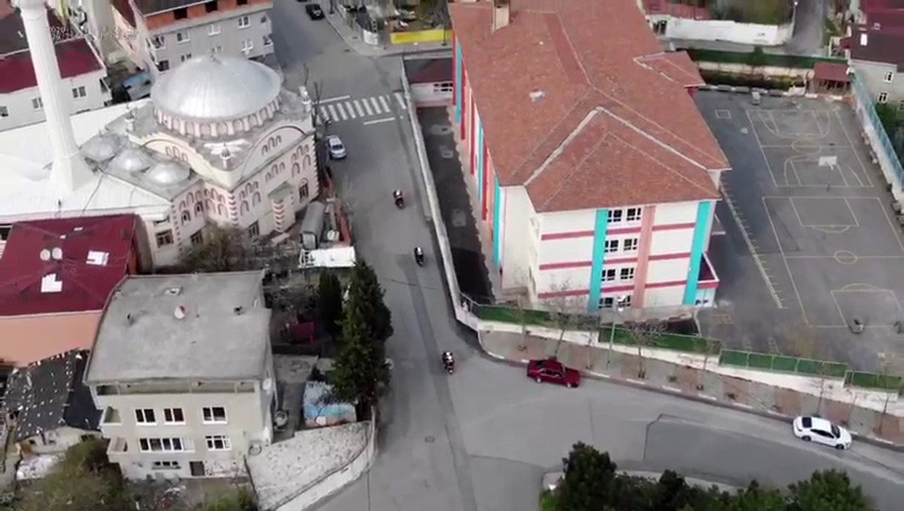 Polisten drone ile evde kalın çağrısı