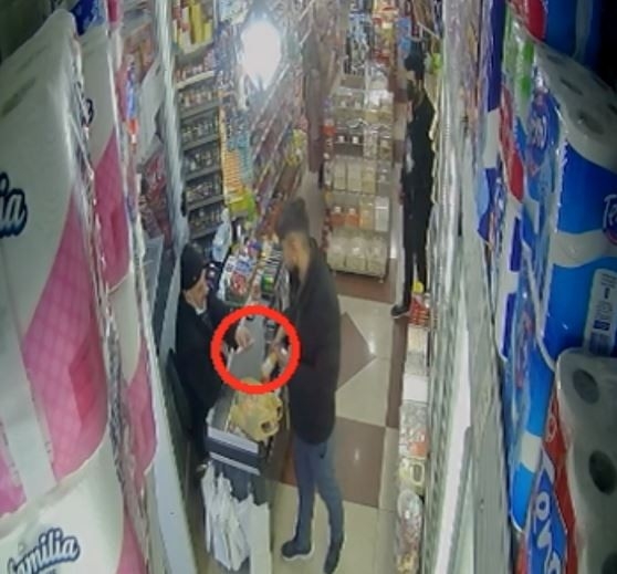 Polisten kaçan yankesici tepetaklak düşünce yakalandı