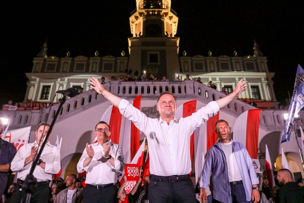 Polonya’da Cumhurbaşkanlığı seçimlerinin galibi Andrzej Duda oldu