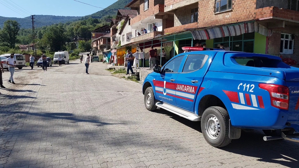 Pozitif vakaların görüldüğü köy karantinaya alındı