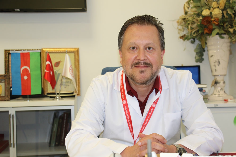 Prof. Dr. Oğuztürk: “Virüsün ana giriş kapısı burun”